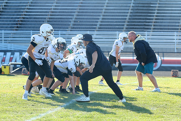 221004_HM7V_LapelMS_7thFootball_0010