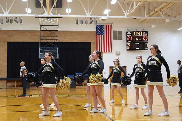 230124_HM7V_LapelMS_CheerJH_0017