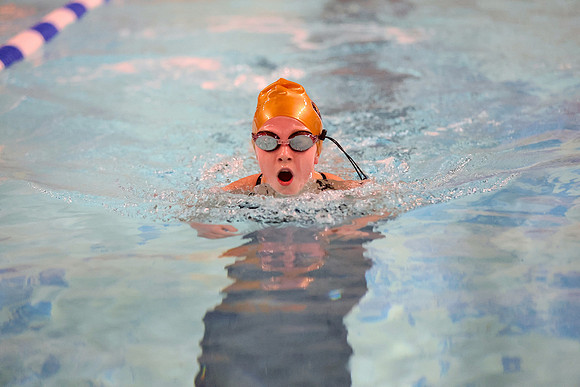 230223_HM7V_LapelMS_Swimming_0007