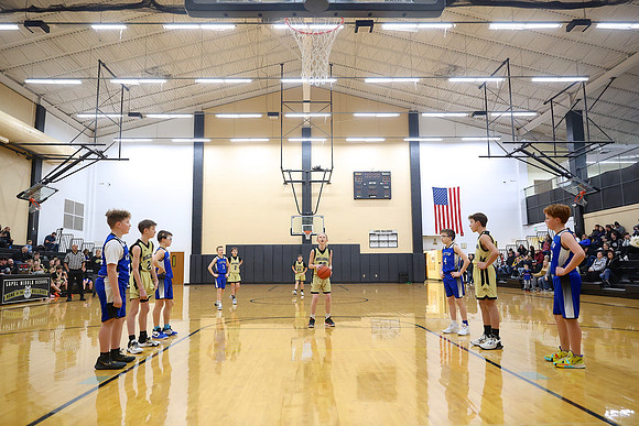 230123_HM7V_LapelMS_BoysBball6_0016