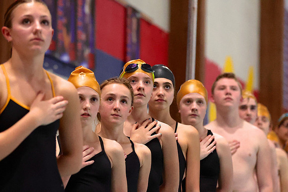 230223_HM7V_LapelMS_Swimming_0004