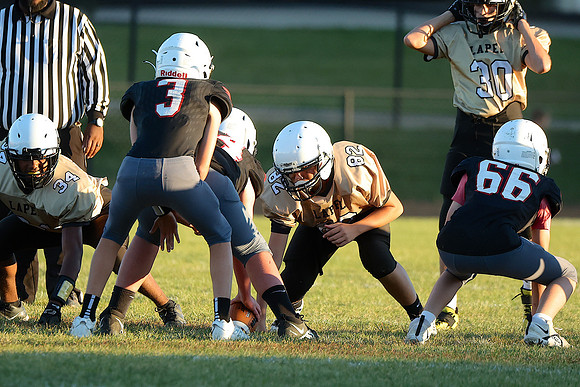 221004_HM7V_LapelMS_8thFootball_0124