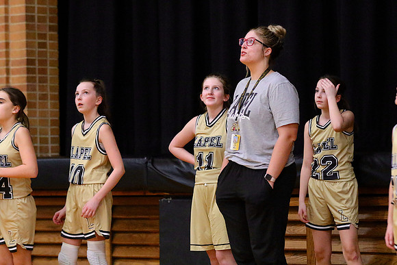 230208_HM7V_LapelMS_GirlsBball6_0006