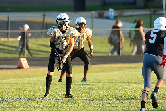 221004_HM7V_LapelMS_8thFootball_0119