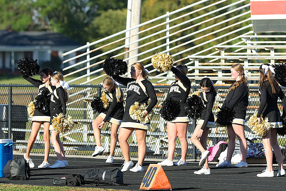 221004_HM7V_LapelMS_Cheer_0108
