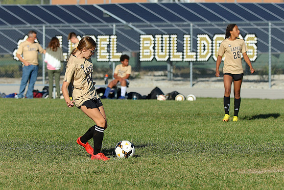 221003_HM7V_LapelMS_Soccer_0004