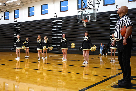 230124_HM7V_LapelMS_CheerJH_0003