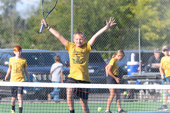 220921_HM7V_LapelMS_Tennis_0003