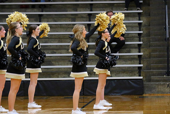 230124_HM7V_LapelMS_CheerJH_0015