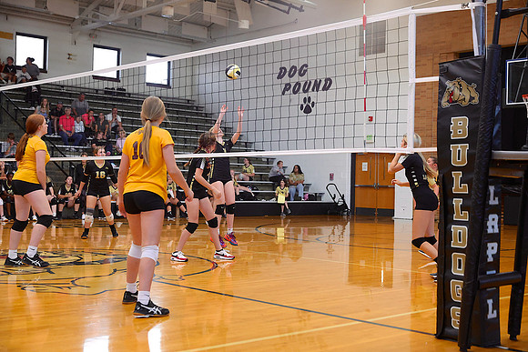 220921_HM7V_LapelMS_Volleyball_0017