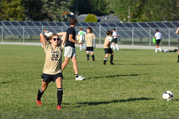 221003_HM7V_LapelMS_Soccer_0007