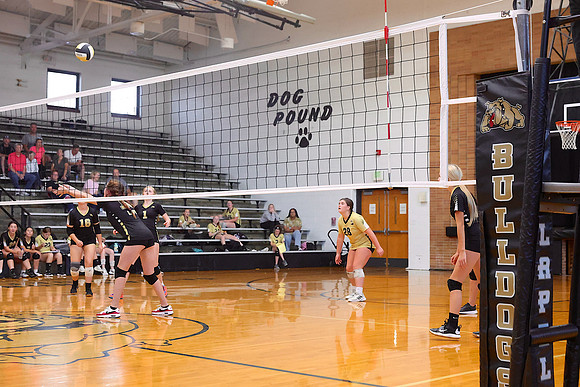 220921_HM7V_LapelMS_Volleyball_0012
