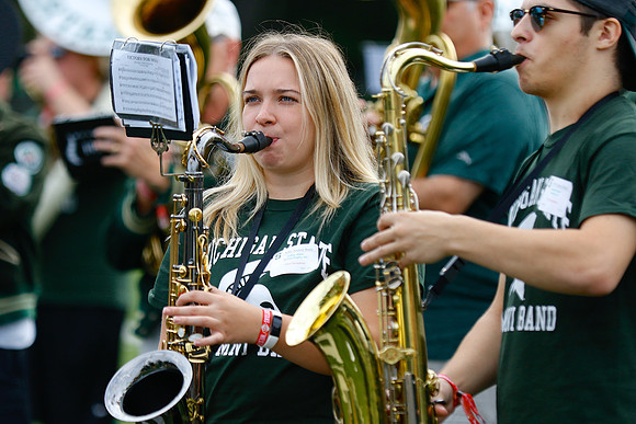 MSUB211002BP_0184